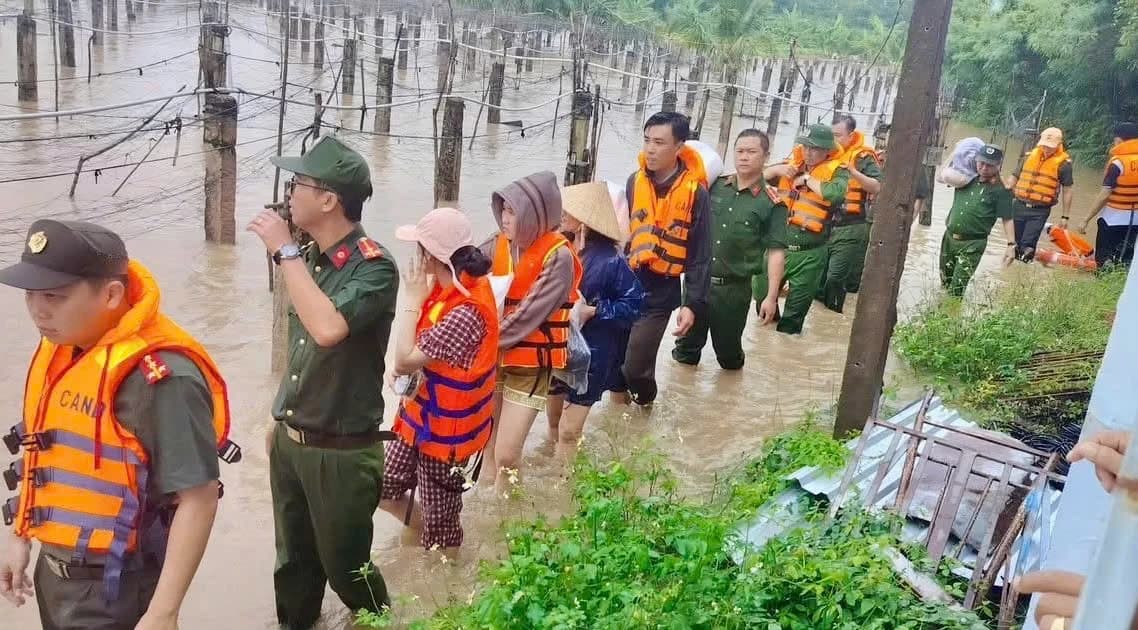 Lâm Đồng: Giao các địa phương chủ động cho học sinh nghỉ học ứng phó bão