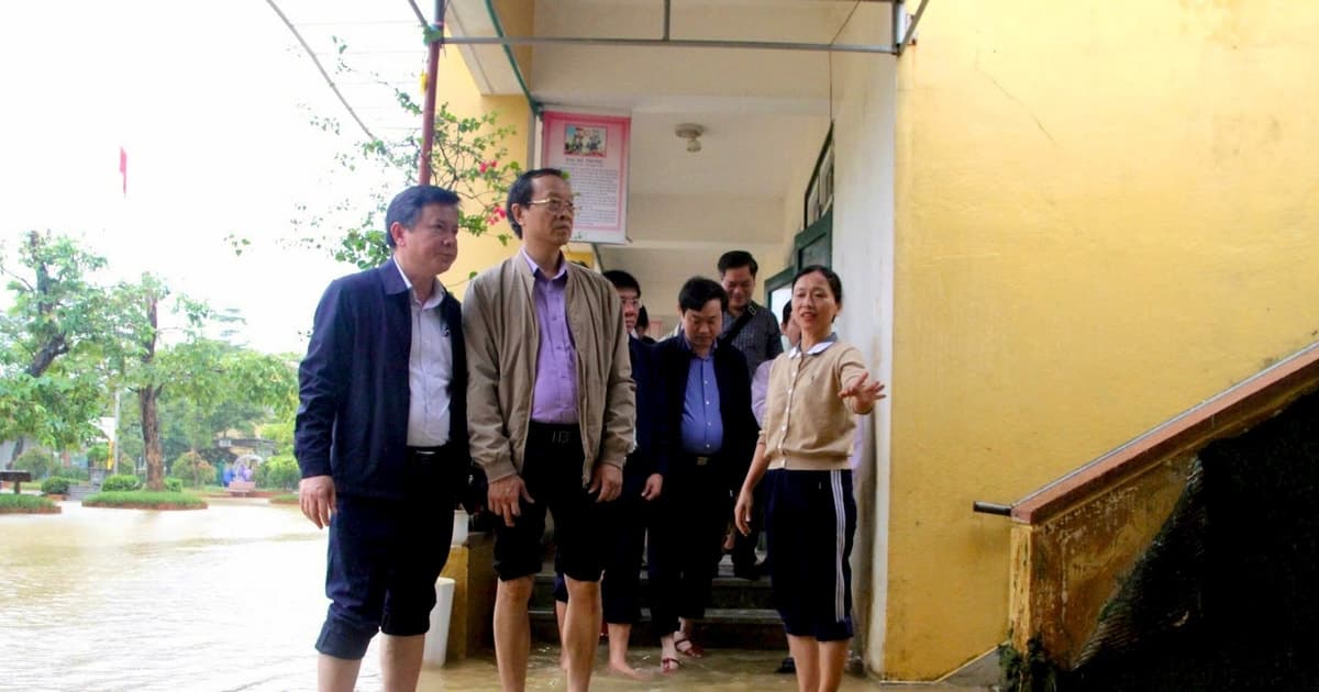 3 học sinh thiệt mạng sau lũ, Bộ GD&ĐT yêu cầu bảo đảm an toàn trường học