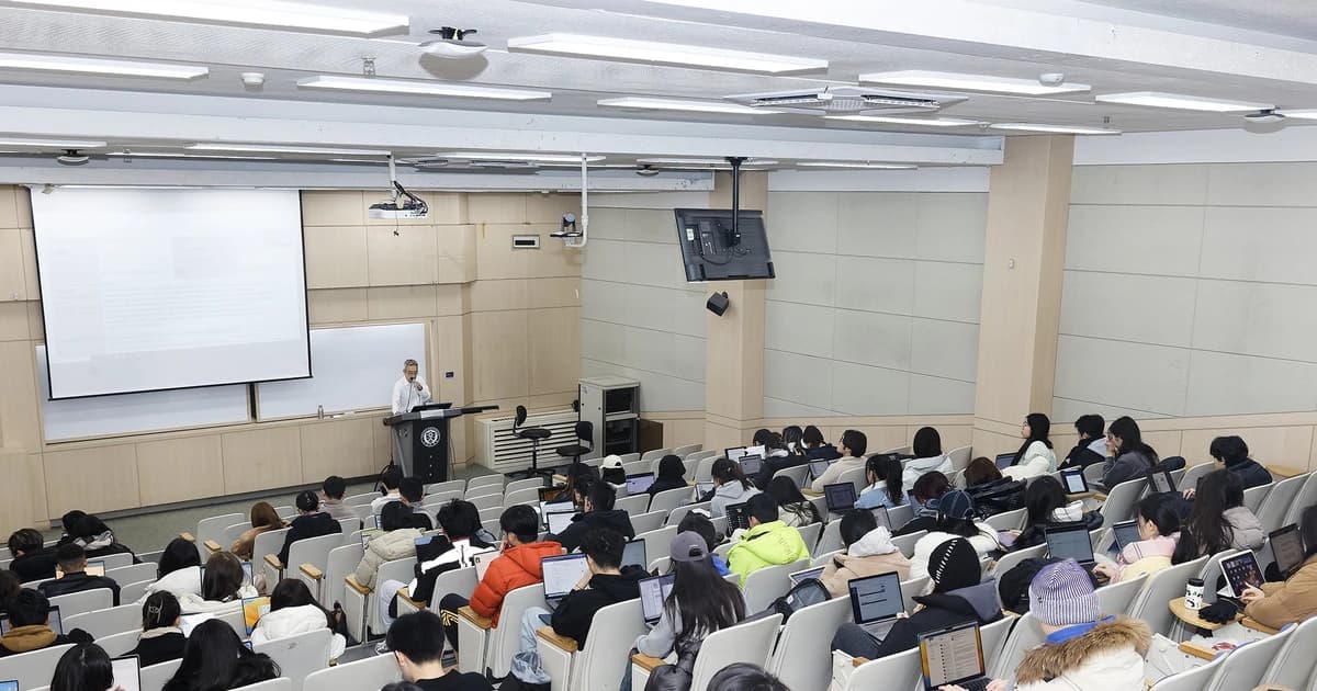 Gian lận trí tuệ nhân tạo trong tuyển sinh: Bài học đắt giá cho Hàn Quốc