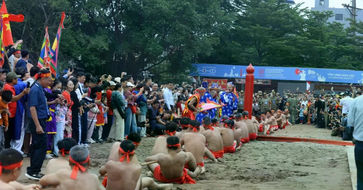 Di sản kéo co ở Long Biên, Hà Nội: Chất liệu làm nên thương hiệu văn hóa