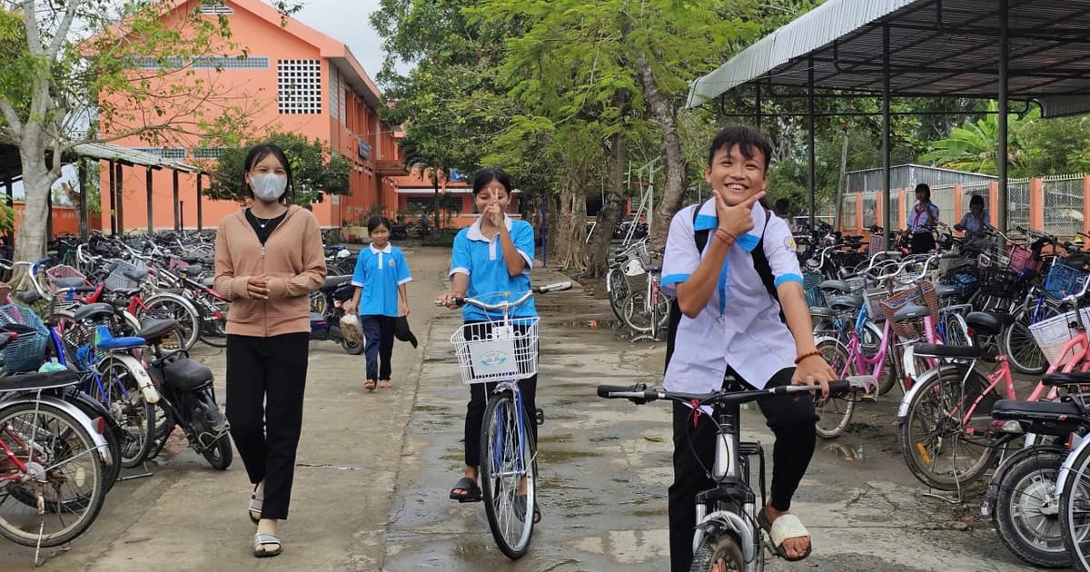 Người thầy gánh đất mở đường học chữ và câu chuyện hơn 200 nhà giáo ở ấp Đai Úi