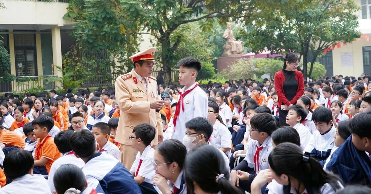 Giải pháp đồng bộ nâng cao hiệu quả giáo dục an toàn giao thông