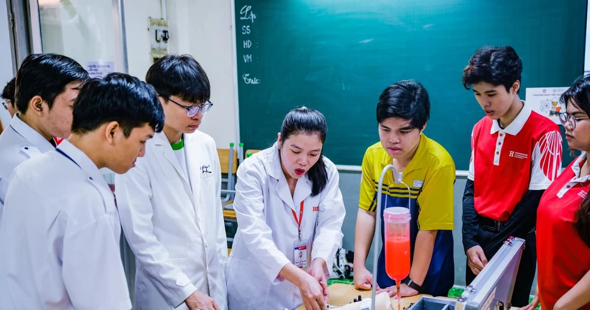 Hơn 12.000 học sinh tham dự Ngày hội hỗ trợ HS -SV với ý tưởng khởi nghiệp