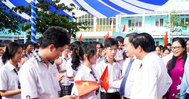 Không đổi mới giáo dục thì mọi đột phá khác đều khó thành công