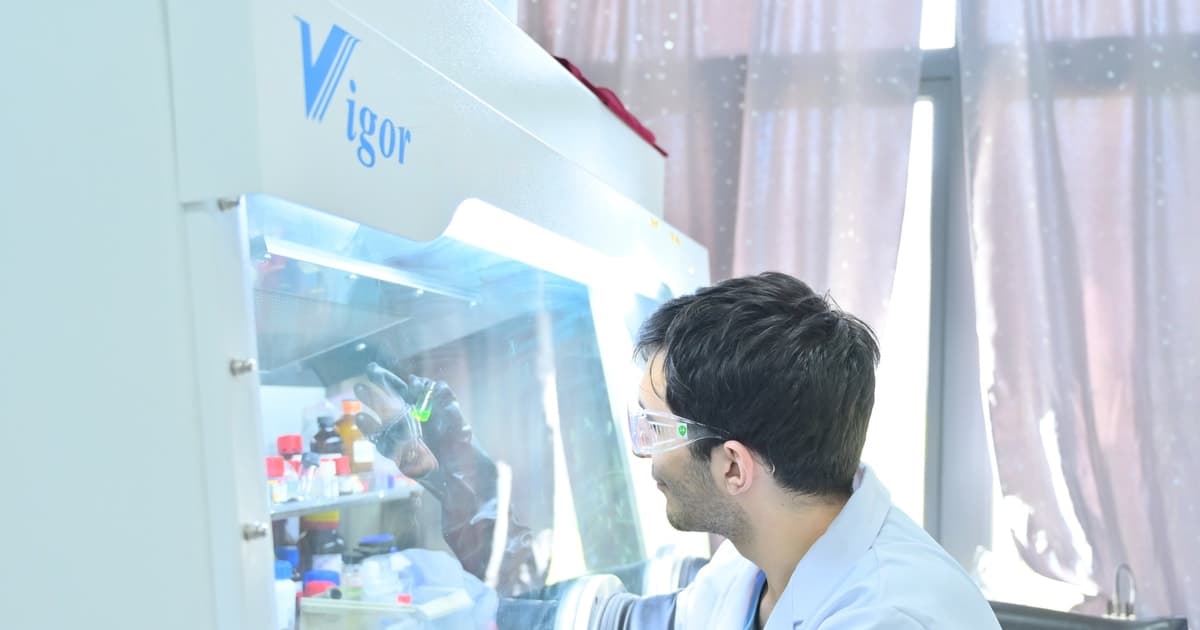 Đại học Khoa học Tự nhiên xóa sổ 10 tổ hợp, cấp học bổng 5 tỷ/năm từ năm 2026