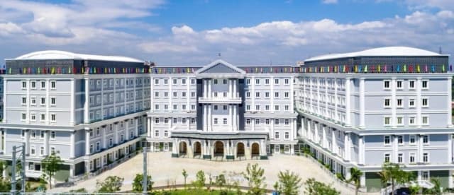 Sau nhiều lùm xùm, Trường Quốc tế Mỹ chính thức bị giải thể