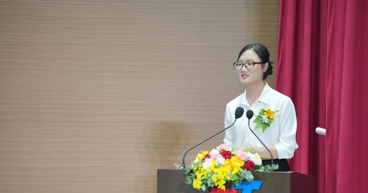 'Sau đại học không chỉ là lựa chọn cá nhân, mà còn là trách nhiệm với cộng đồng'