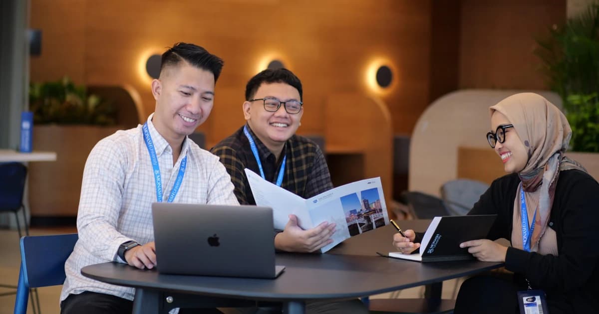 Indonesia: Đầu tư cho giáo dục xuyên quốc gia