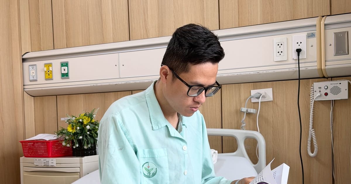 Khoác áo blouse cứu người, bác sĩ vùng cao không gục ngã dù bị suy thận giai đoạn cuối