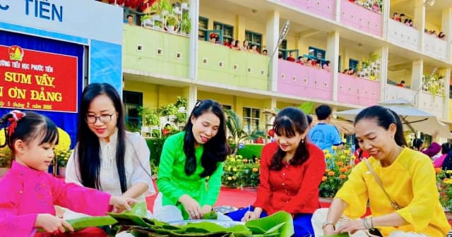 Đa dạng hình thức bảo tồn văn hóa truyền thống trong trường học