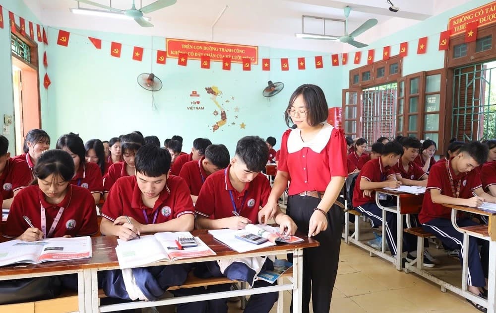 Giáo dục vùng khó đổi mới từ chuyển động trong từng lớp học