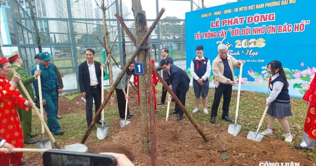 Phường Đại Mỗ rộn ràng hưởng ứng ‘Tết trồng cây’ đầu Xuân Bính Ngọ 2026