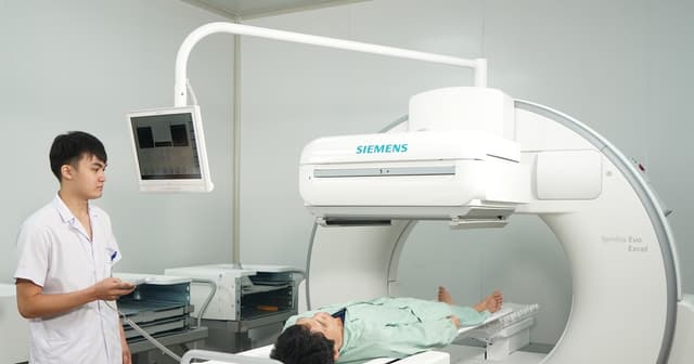 Bảo hiểm y tế sắp chi trả 30 thuốc ung thư đắt tiền