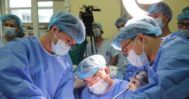 Bệnh viện K làm chủ kỹ thuật '2 trong 1' đỉnh cao, bệnh nhân mổ không sẹo