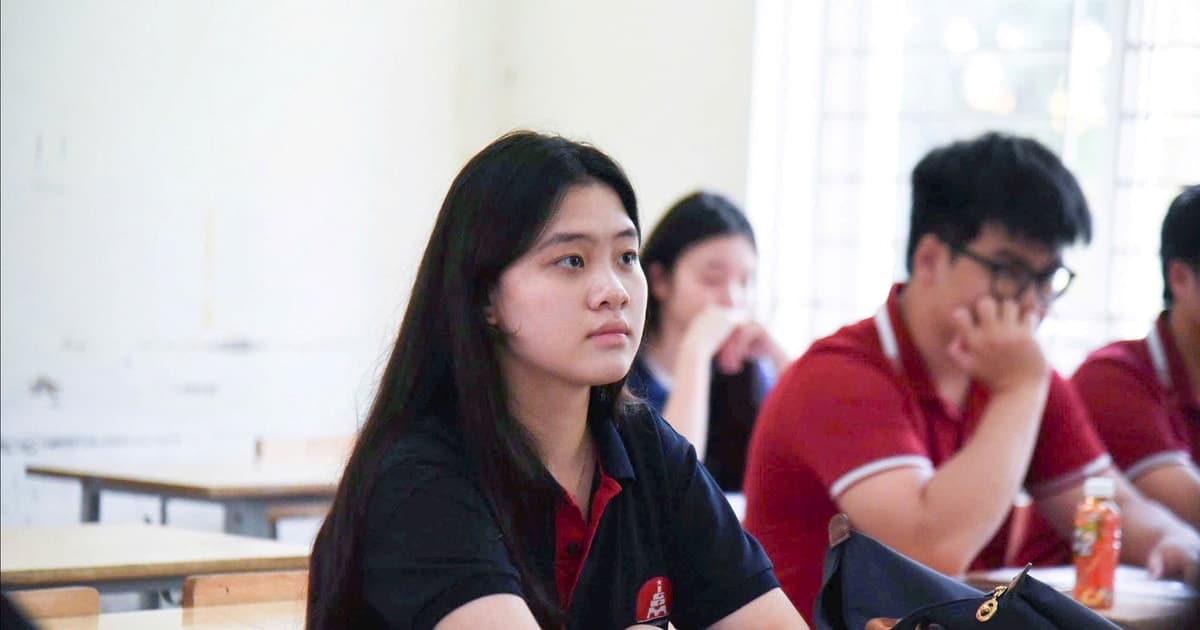 Cơn sốt AI tràn vào giảng đường khiến đại học ồ ạt mở ngành mới, thị trường vẫn ‘khát’ nhân lực