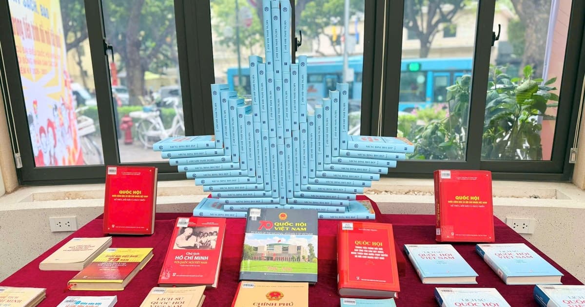 Trưng bày hơn 300 tài liệu về Quốc hội trong tiến trình đổi mới