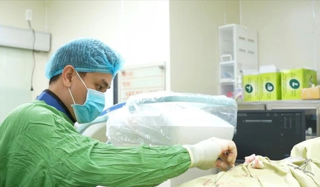 Chủ quan suốt 5 năm, nữ sinh viên suy thận ở tuổi 22