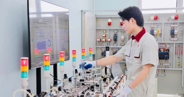 Chuẩn hóa chế độ làm việc, nâng chất lượng đào tạo nghề