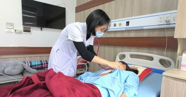 Viêm họng tưởng nhẹ, nữ sinh 16 tuổi nguy kịch vì 'siêu vi khuẩn' tấn công tim và não