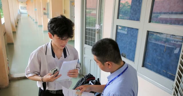 Sát kỳ thi lớp 10, Hà Nội mở thêm 6 trường mới giúp 'hạ nhiệt' áp lực tuyển sinh