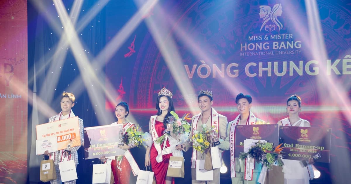 Sinh viên thi nhan sắc ở trường đại học, được rèn gì?