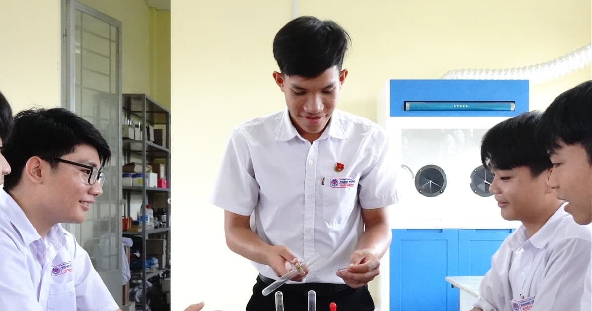 Hà Nội lần đầu cho đổi nguyện vọng vào lớp 10, cuộc cạnh tranh bước vào 'vòng xoáy' mới