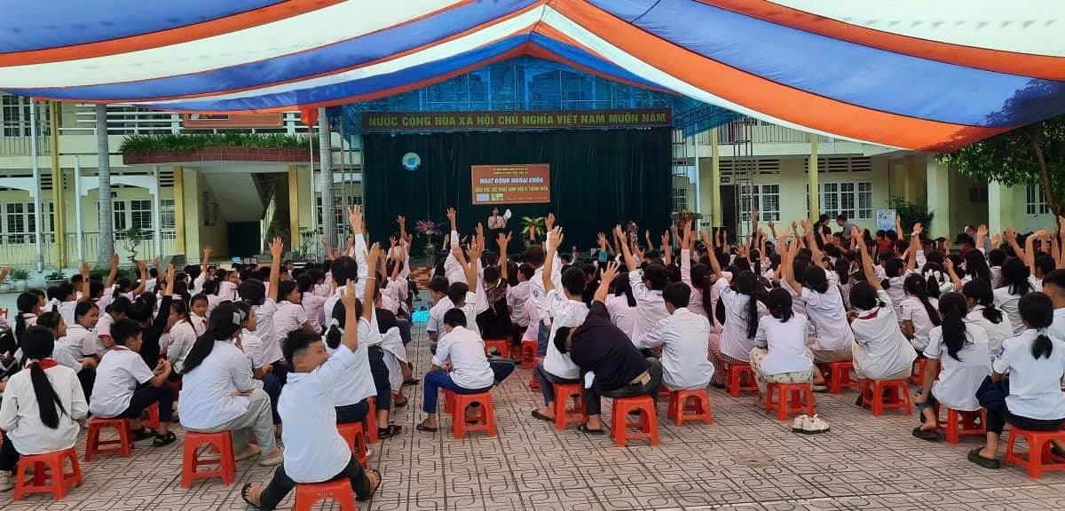 Xây dựng trường học không khói thuốc: Nâng cao nhận thức và ý thức chấp hành