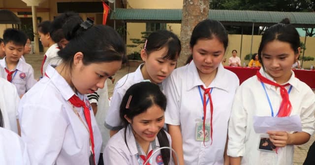 Học sinh Thủ đô mang STEM đến trường miền núi Thanh Hóa