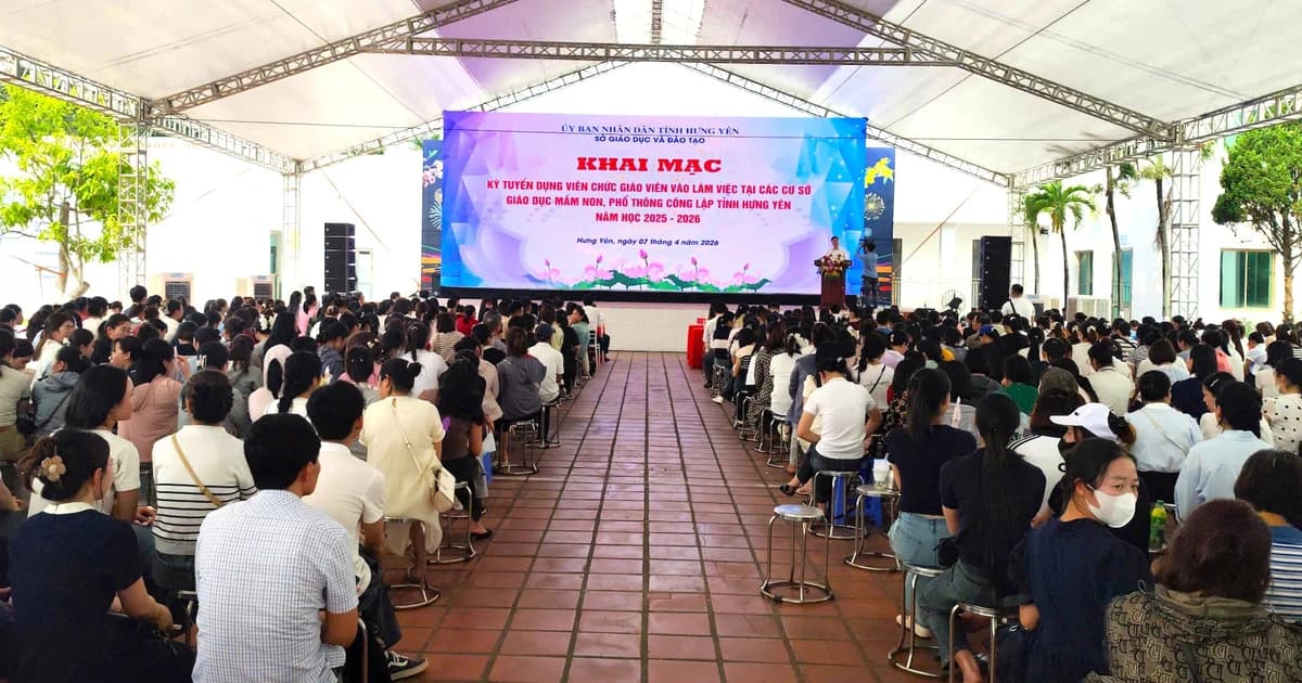 Khai mạc kỳ tuyển dụng viên chức vào làm việc tại các cơ sở giáo dục Hưng Yên