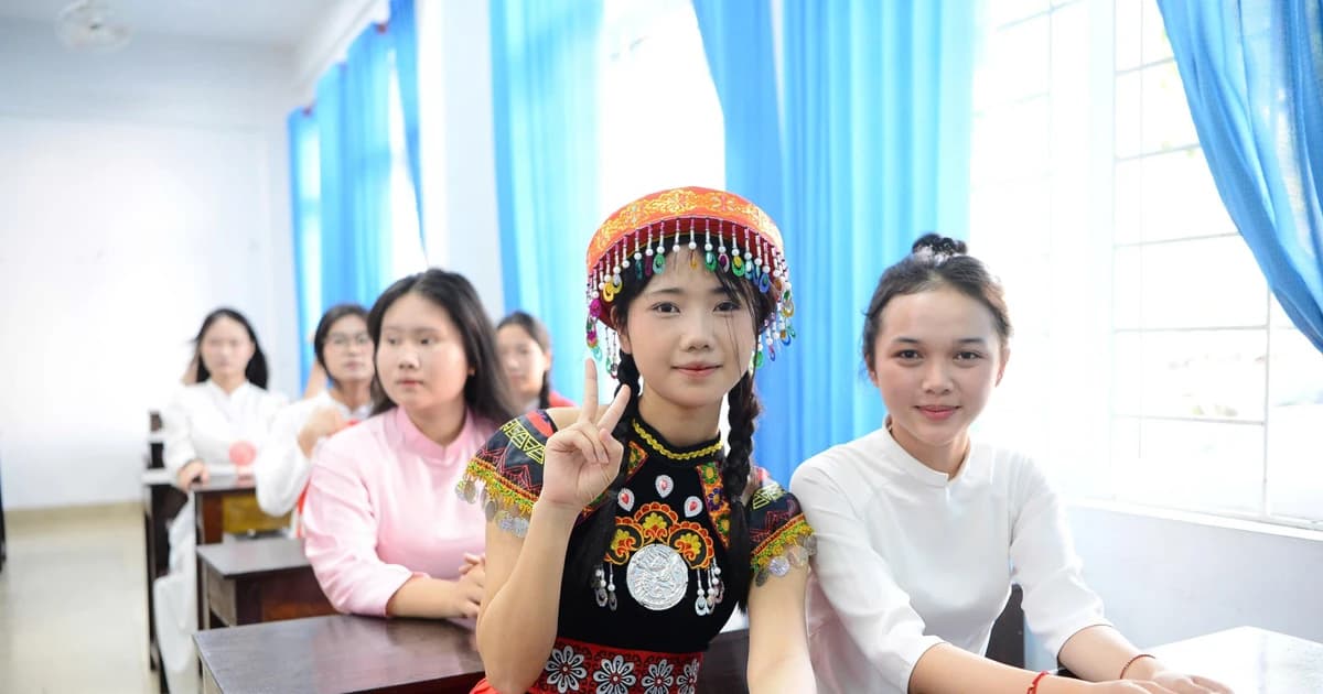 Gần 2.000 thí sinh dự thi năng khiếu, chinh phục ước mơ tại TP Huế