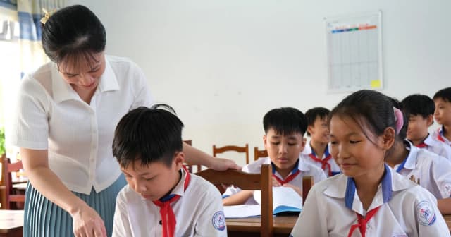 Kỳ vọng vào các quyết sách cho giáo dục