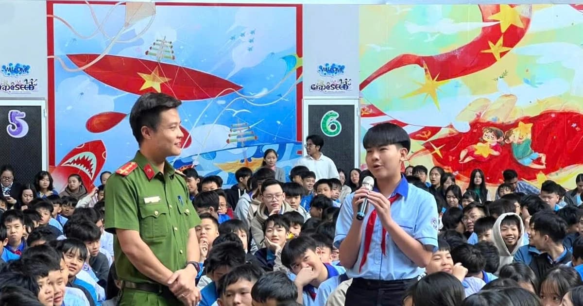 Xây dựng trường học không khói thuốc: Lập 'vành đai' chống thuốc lá điện tử