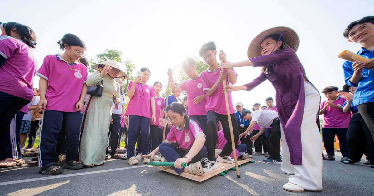 Đưa lịch sử đến học sinh qua giáo dục di sản ‘Cải cách của Hoàng đế Minh Mạng’