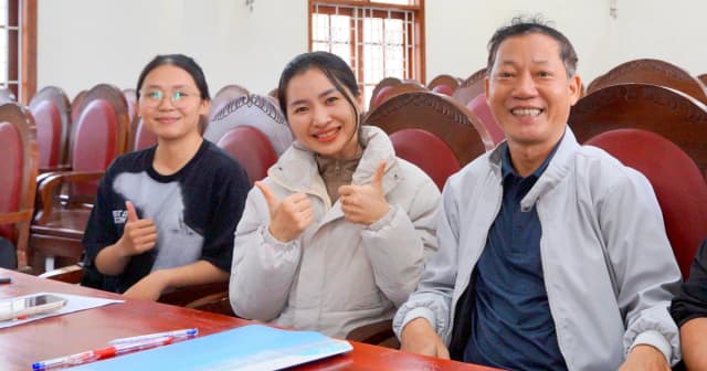 Ngược dòng thời gian tìm lại ước mơ thuở 18