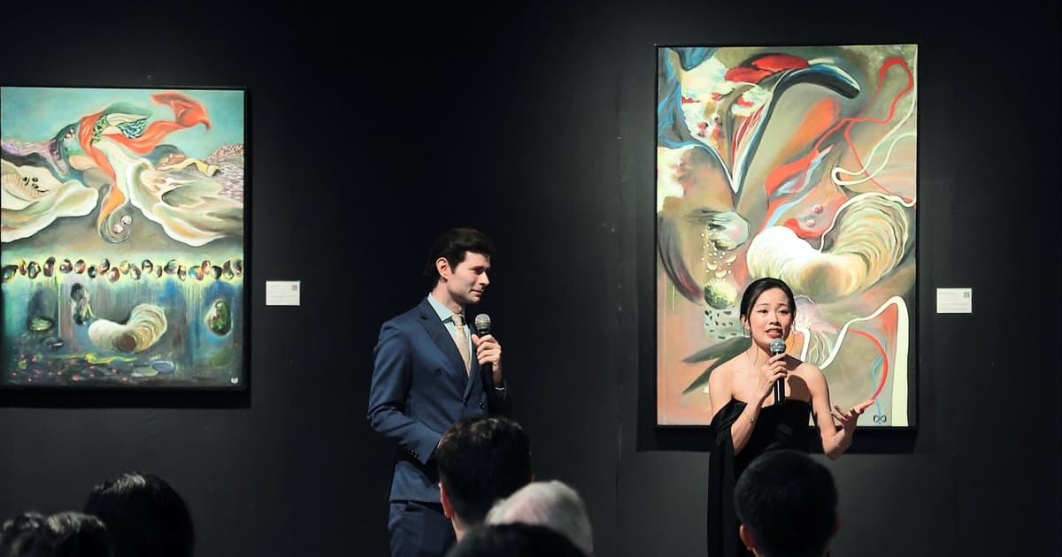 Triển lãm tìm về 'Cội nguồn' của nữ họa sĩ gốc Việt Van Guillemin