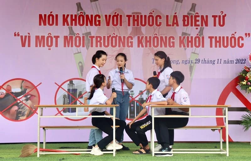 Xây dựng trường học không khói thuốc: Công nghệ số là cầu nối