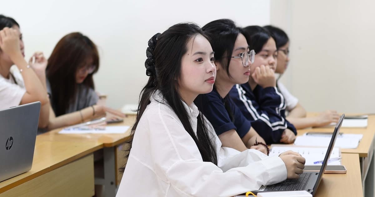 Mỗi trường một kiểu quy đổi IELTS, 6.5 đã chạm trần nơi này, 8.0 vẫn chưa chắc đạt 10 điểm nơi khác
