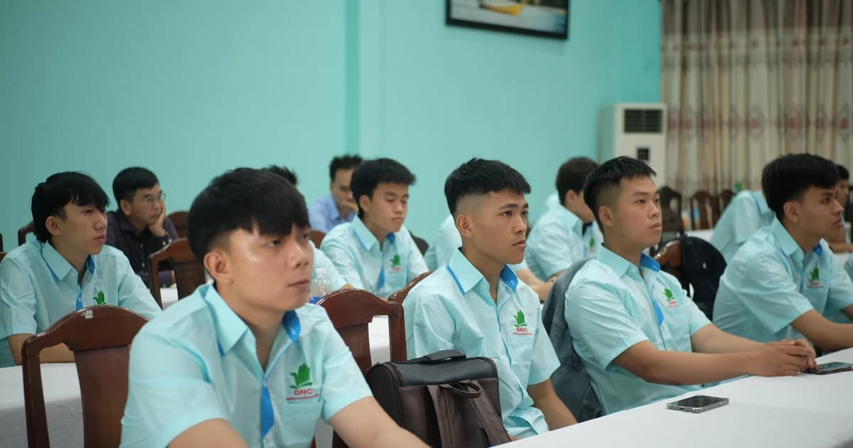 Trường Cao đẳng Đà Nẵng đào tạo lớp công nghệ ô tô gắn kết doanh nghiệp