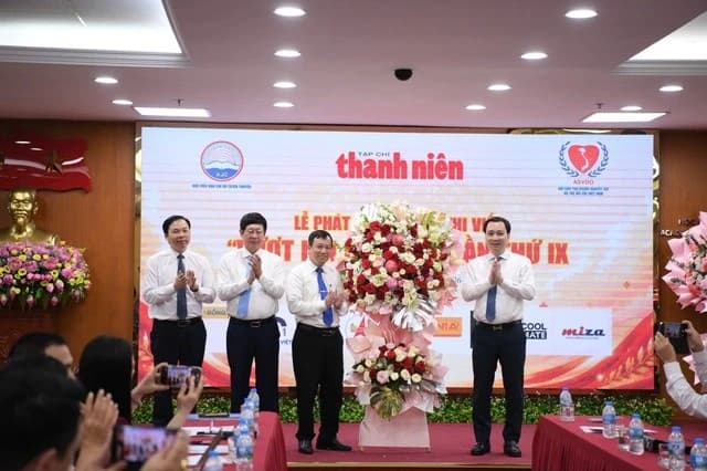 Phát động Cuộc thi viết 'Vượt lên số phận' lần thứ IX
