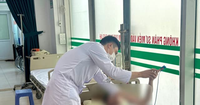 Nam shipper gặp tai nạn vì say nắng khi giao hàng giữa trời nắng gắt