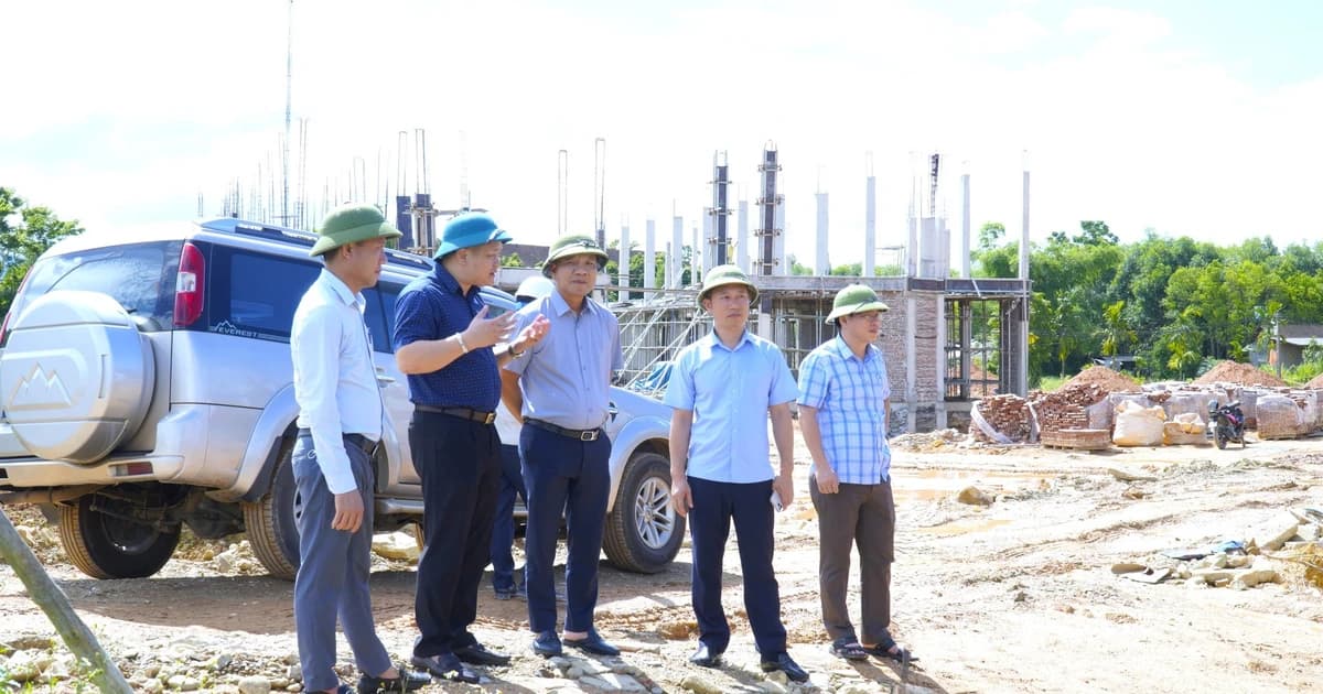 Vượt nắng thắng mưa trên công trường trường nội trú miền sơn cước Hà Tĩnh