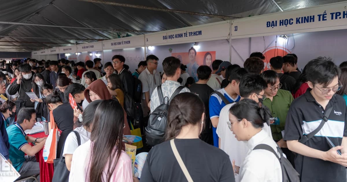 Tư vấn tuyển sinh: Lựa chọn ngành nghề kinh tế mới trong kỷ nguyên vươn mình