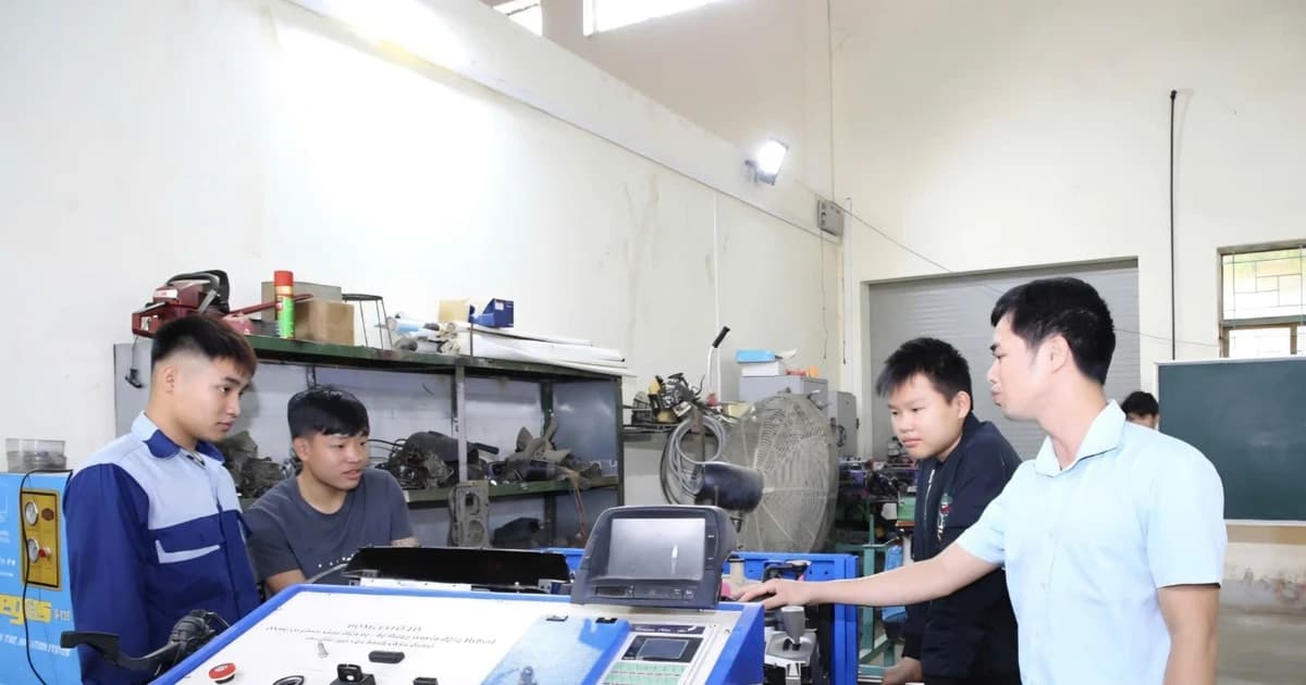 Rèn luyện kỹ năng nghề nghiệp, hành trang cần thiết hướng tới tương lai