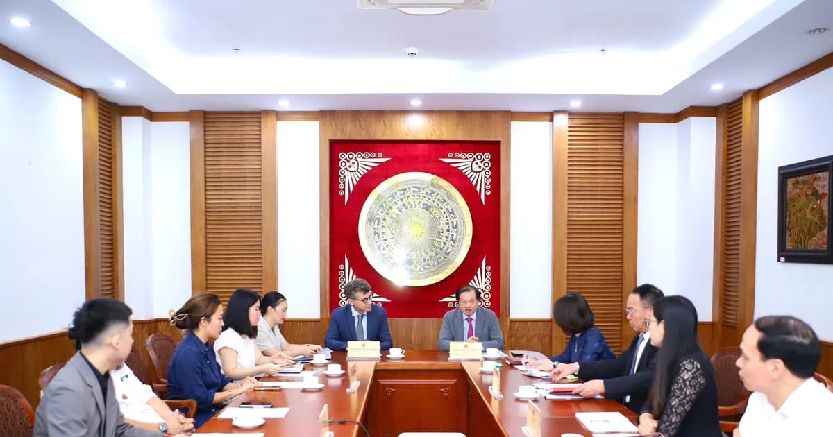 UNESCO sẵn sàng hỗ trợ Việt Nam xây dựng Thành phố Nhiếp ảnh