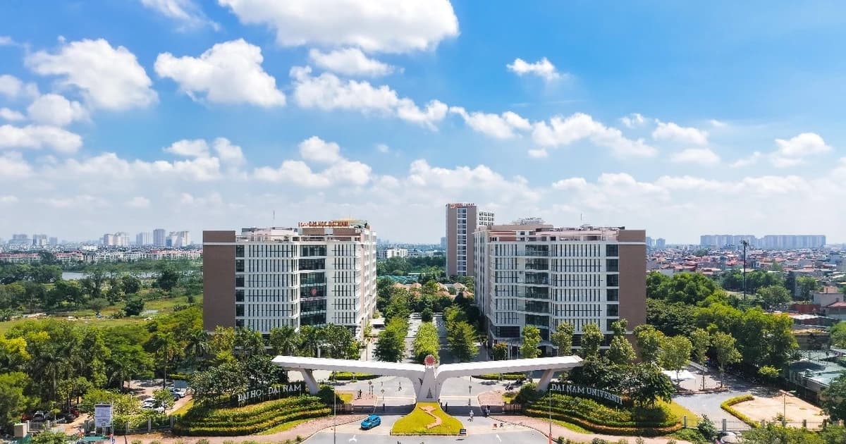 Quỹ học bổng 55 tỷ đồng tiếp sức tân sinh viên đến giảng đường