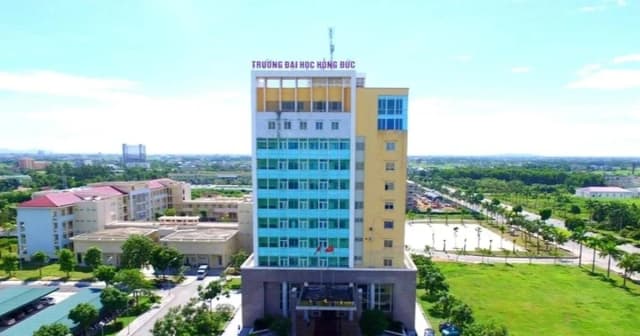 Trường Đại học Hồng Đức có 7 Phó Hiệu trưởng sau sáp nhập