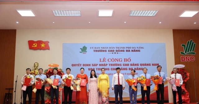 PGS.TS Vũ Thị Phương Anh giữ chức quyền Hiệu trưởng Trường Cao đẳng Đà Nẵng