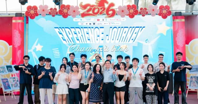 Sinh viên lan tỏa thông điệp hòa bình