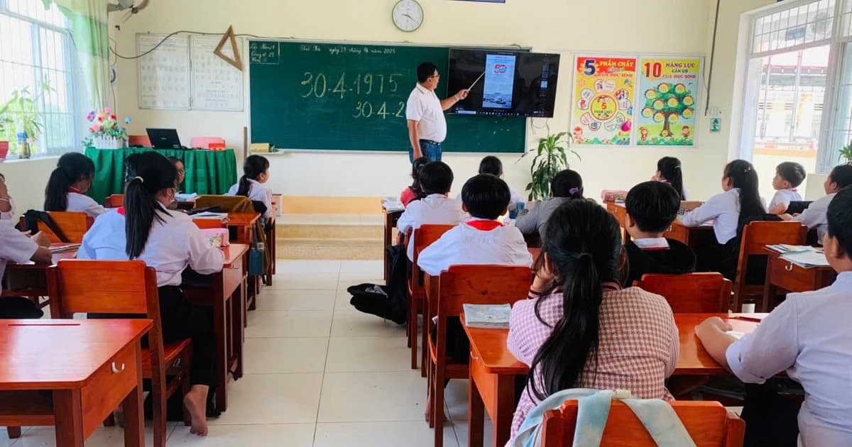 Dạy học 2 buổi/ngày từng bước đi vào nền nếp