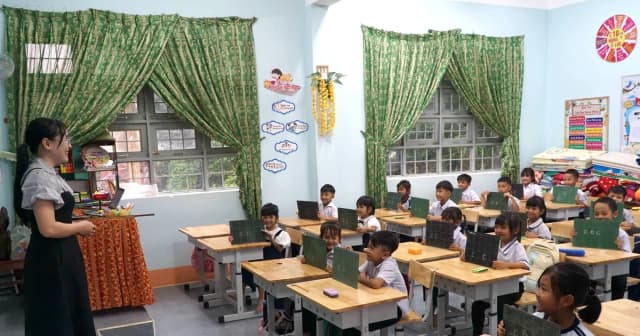 Năm học mới gõ cửa vùng biên
